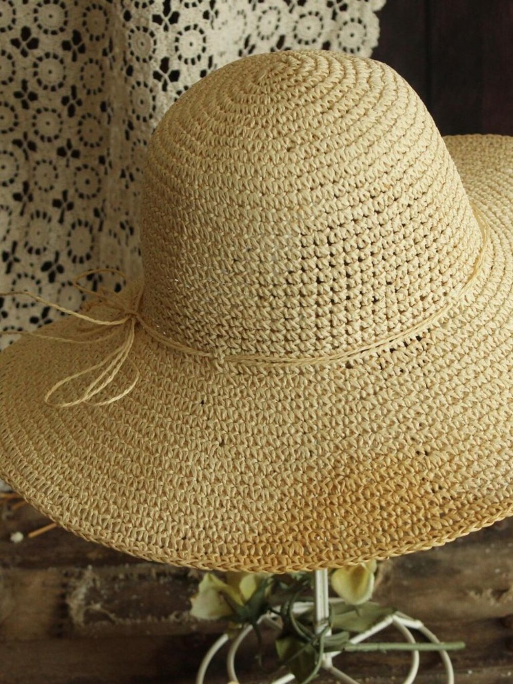 Vintage 2000s Hat, Y2K Paper Straw Wide Brimmed Sunhat, Millinery - Picture 3 of 12